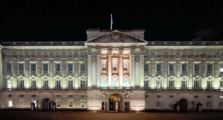 Palacio de Buckingham en Londres donde ver el cambio de guardia gratis