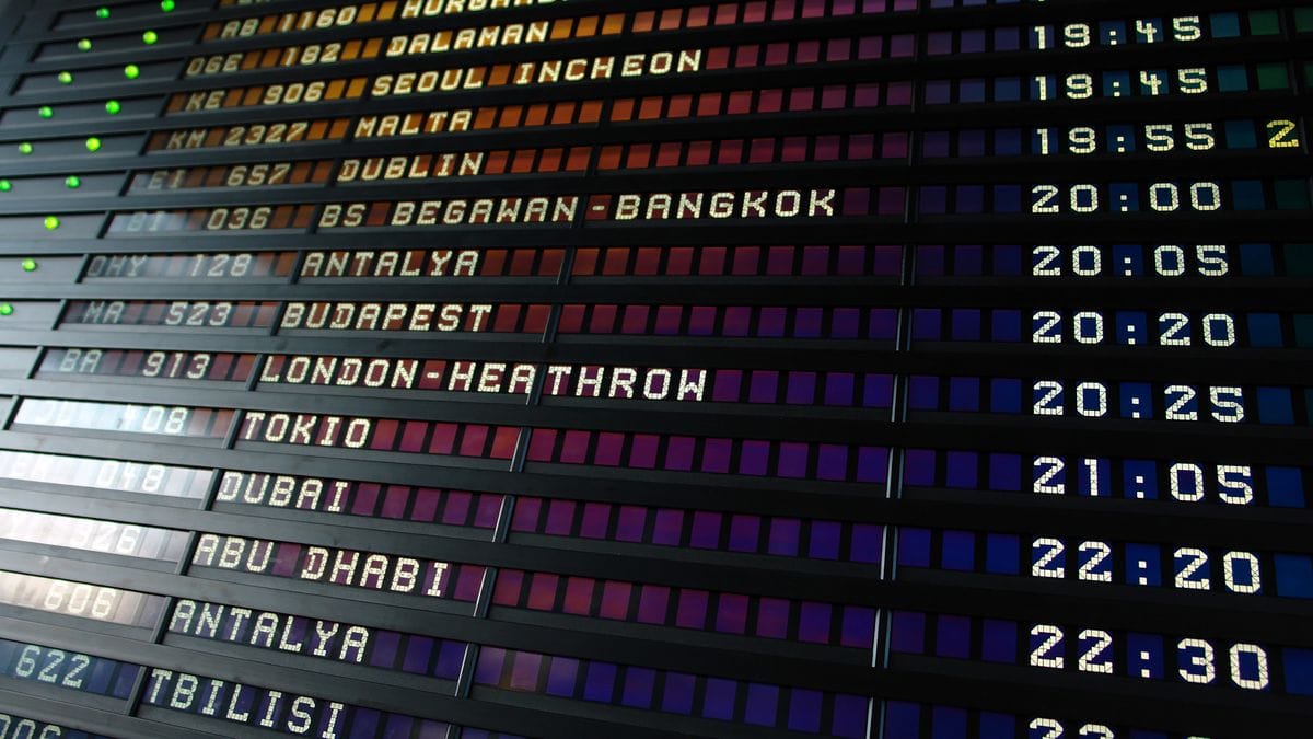 Pasaporte español y UK ETA para eta uk transito plazo