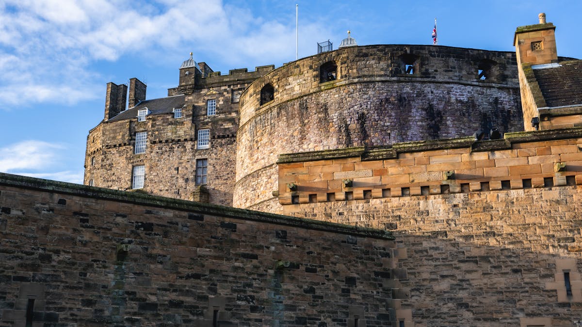 pasaporte edimburgo: documentación para viajar al Reino Unido en 2026