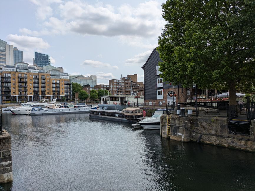 Paseo en barco entre Little Venice y Camden en 2026