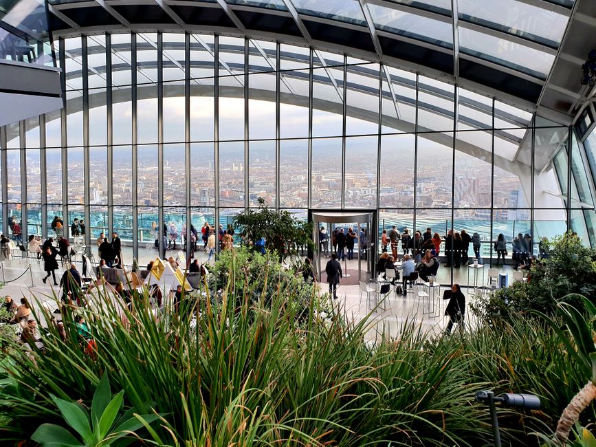 Vistas a The Gherkin desde The Garden at 120